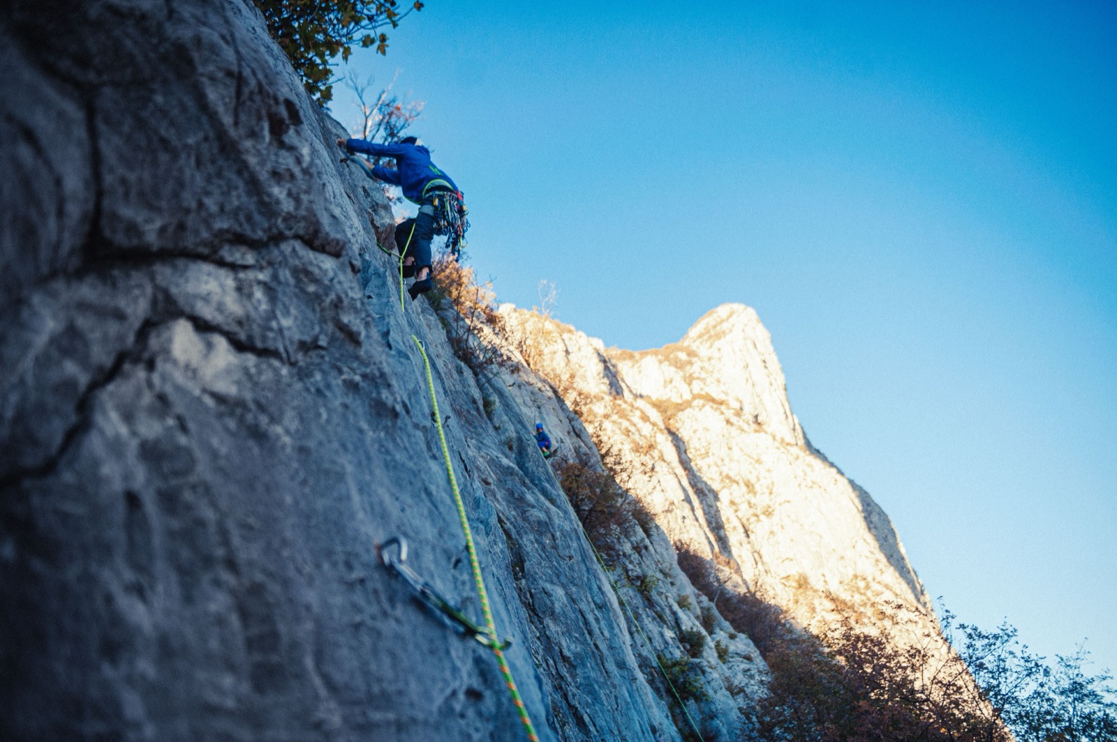 Escalada y rápel cerca de Wasenalp