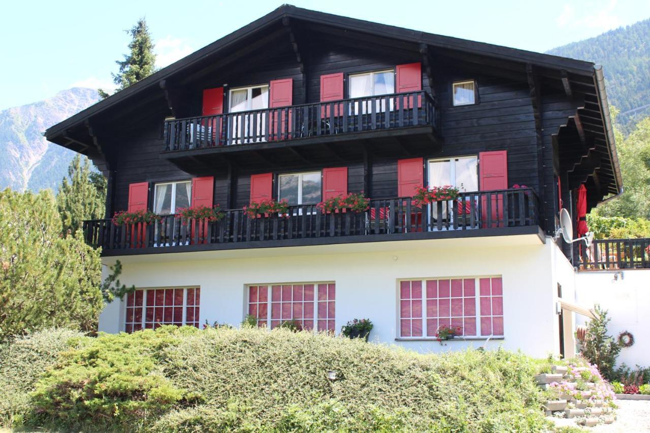 Chalet Blue Spoon — photo 1